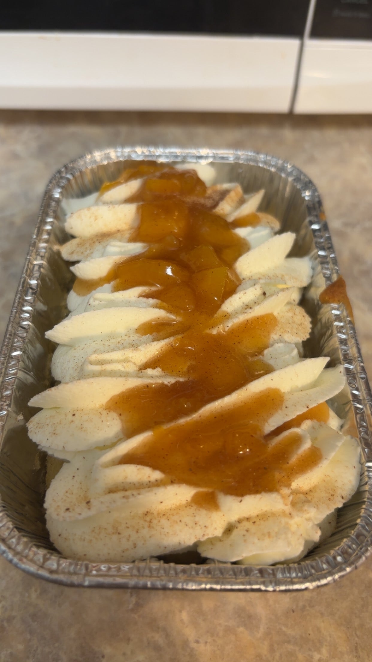 Peach cobbler cake